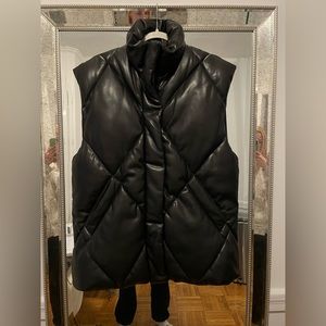Abercrombie quilted leather vest